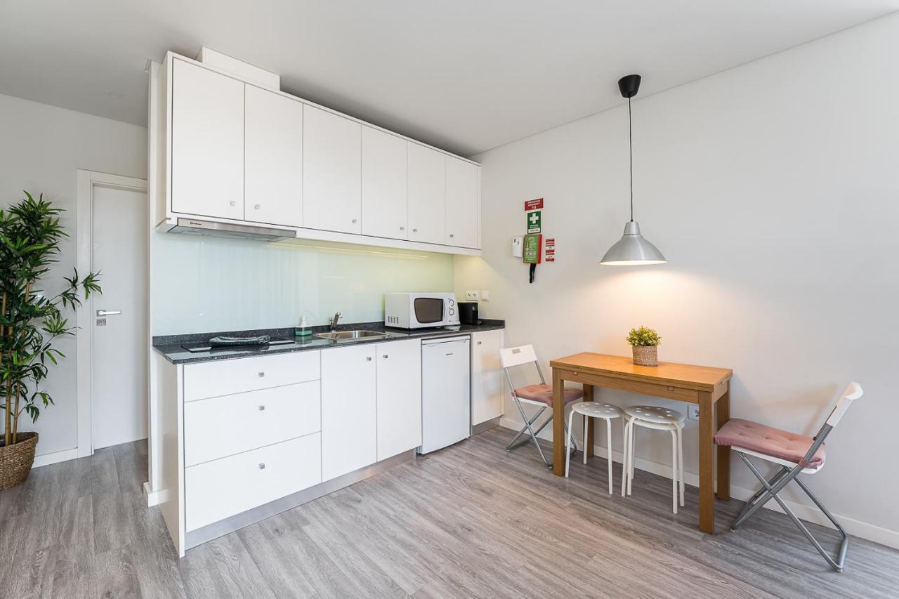 General Torres Apartments Вила-Нова-ди-Гая Экстерьер фото
