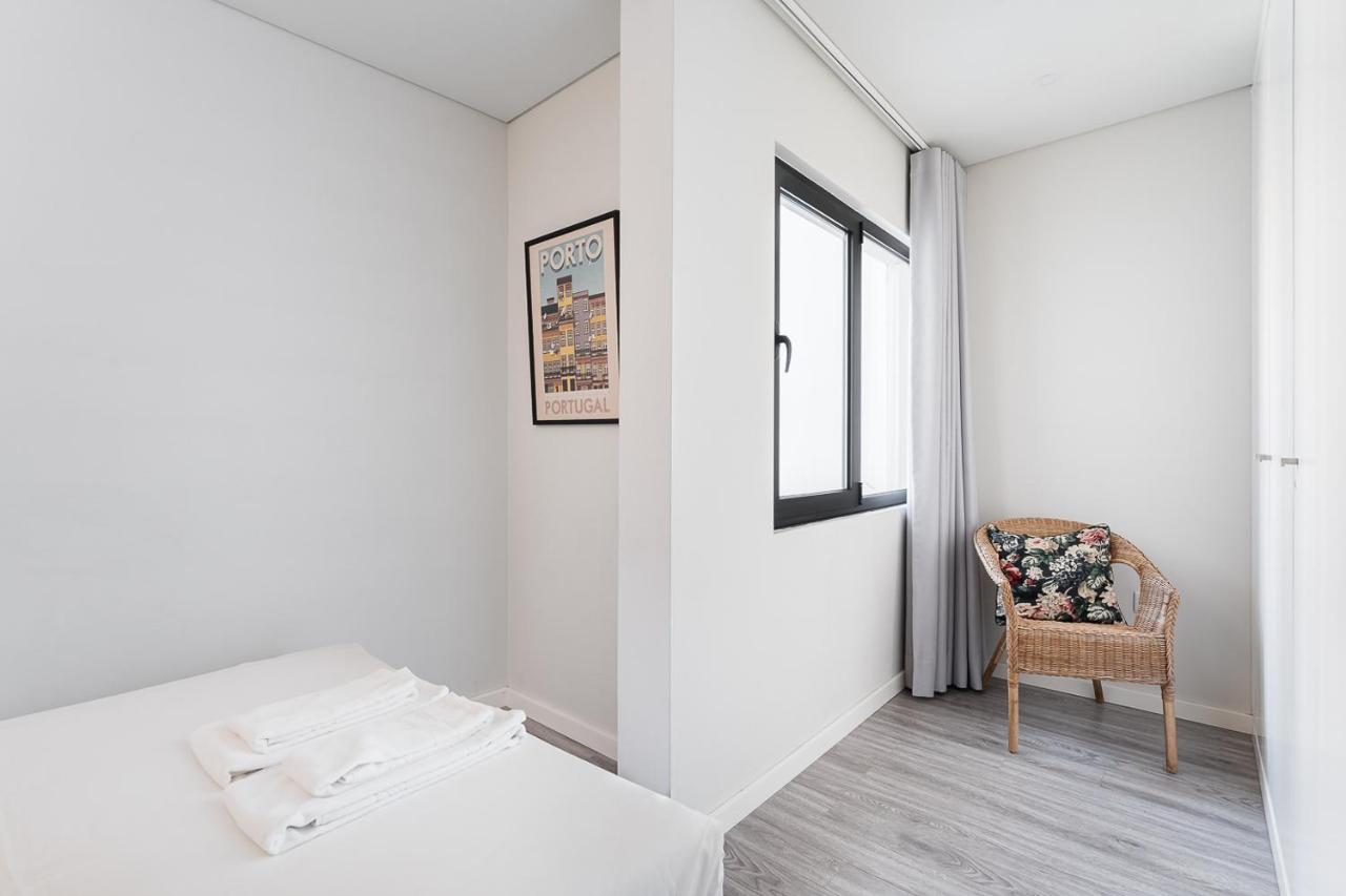 General Torres Apartments Вила-Нова-ди-Гая Экстерьер фото