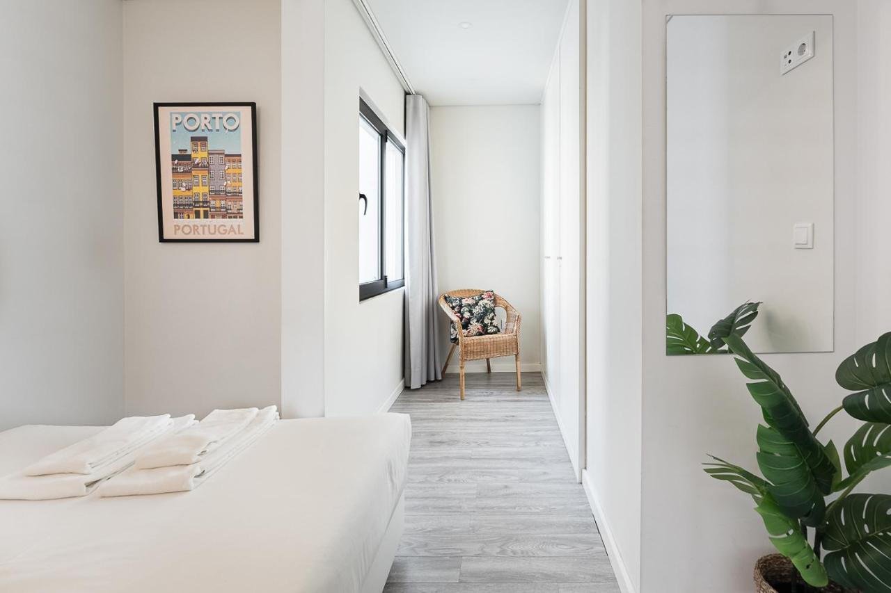 General Torres Apartments Вила-Нова-ди-Гая Экстерьер фото