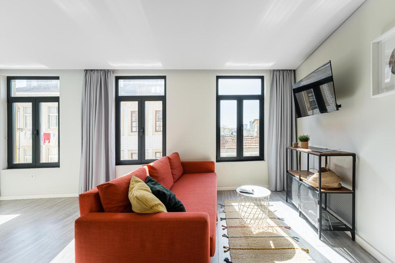 General Torres Apartments Вила-Нова-ди-Гая Экстерьер фото